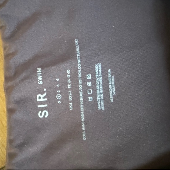 NWT SIR Jeanne string brief bikini bottoms in chocolate/tan - Picture 4 of 5